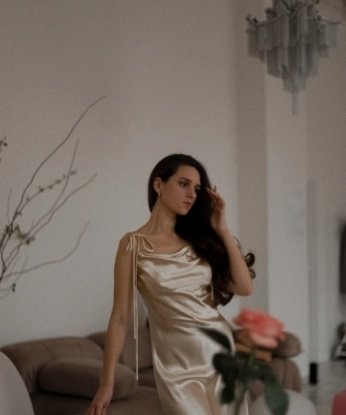 Живу в Москве и готова сделать твои фантазии реальностью.
🌹 Мои услуги включают: классический секс, оральный секс, массаж, страпон, ролевые игры и многое другое. Я открыта к экспериментам и готова подарить тебе незабываемое удовольствие.
💌 Фото, которые ты видишь, абсолютно реальны. Я действительно выгляжу так же или даже лучше. Ты можешь убедиться в этом лично при встрече со мной.
💖 У меня много положительных отзывов от довольных клиентов. Они говорят, что я умею создавать атмосферу комфорта и безудержного наслаждения.
🌸 Если ты хочешь провести время с настоящей профессионалкой, которая знает, как доставить удовольствие, то запиши мой номер и давай встретимся. Тебя ждет незабываемый опыт, о котором ты будешь мечтать долго. Алена